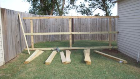 fencebuilding_02_compressed1