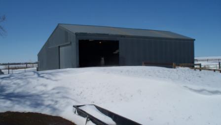 sheepbarn_snowdrift_02_compressed