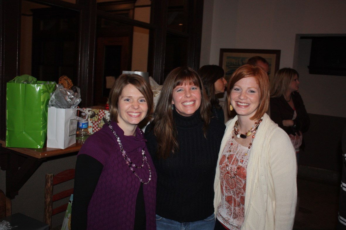 Brandy_Gretchen_Clara_01 Brandy_Gretchen_Clara_01