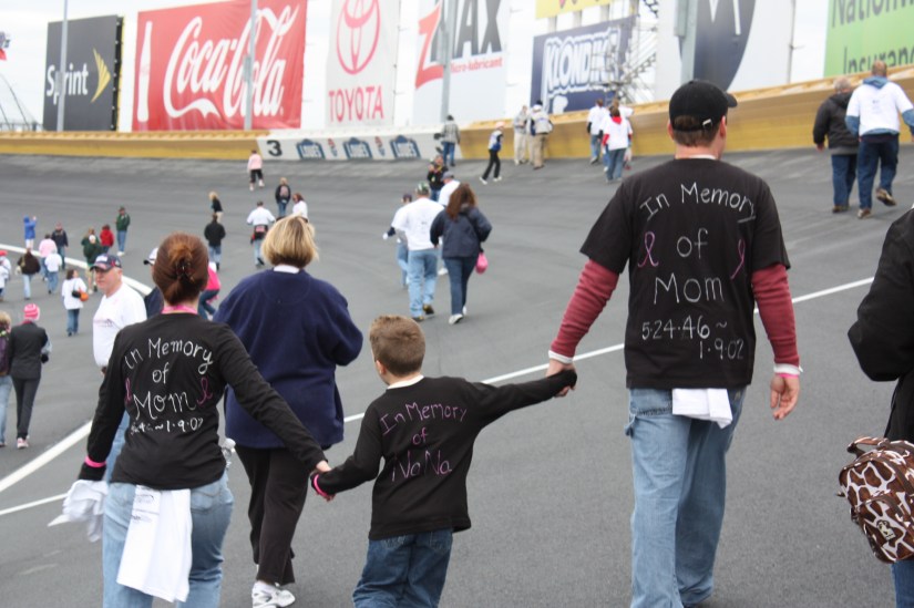 InMemoryOfMomFamily_02