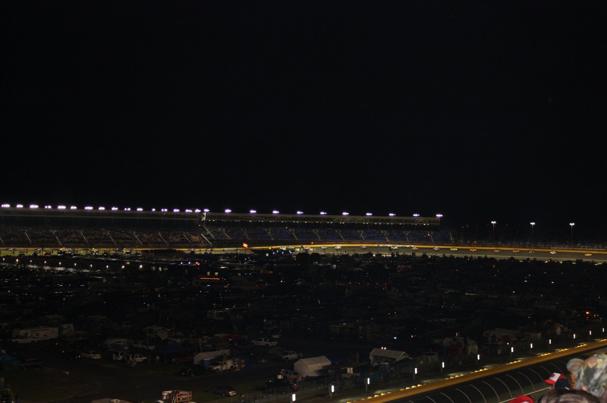 Lowe'sMotorSpeedway_Night_01