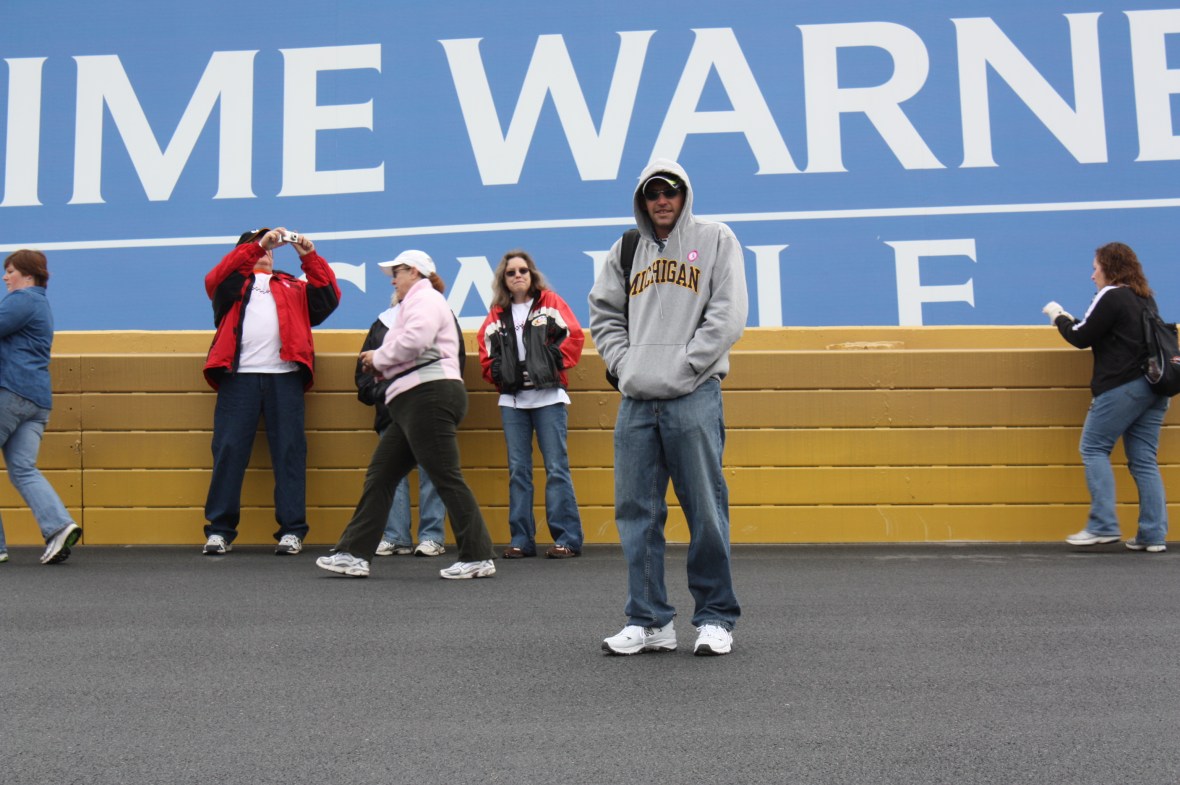 RandyOnTrack_01 RandyOnTrack_01