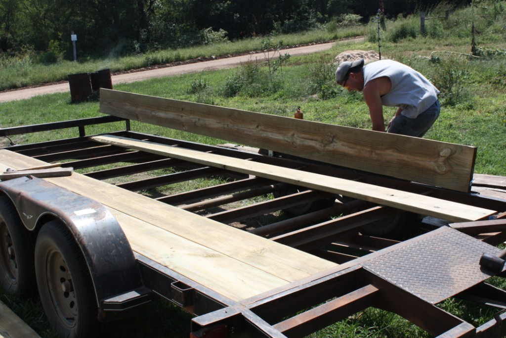 NewCarHaulerFloor_01